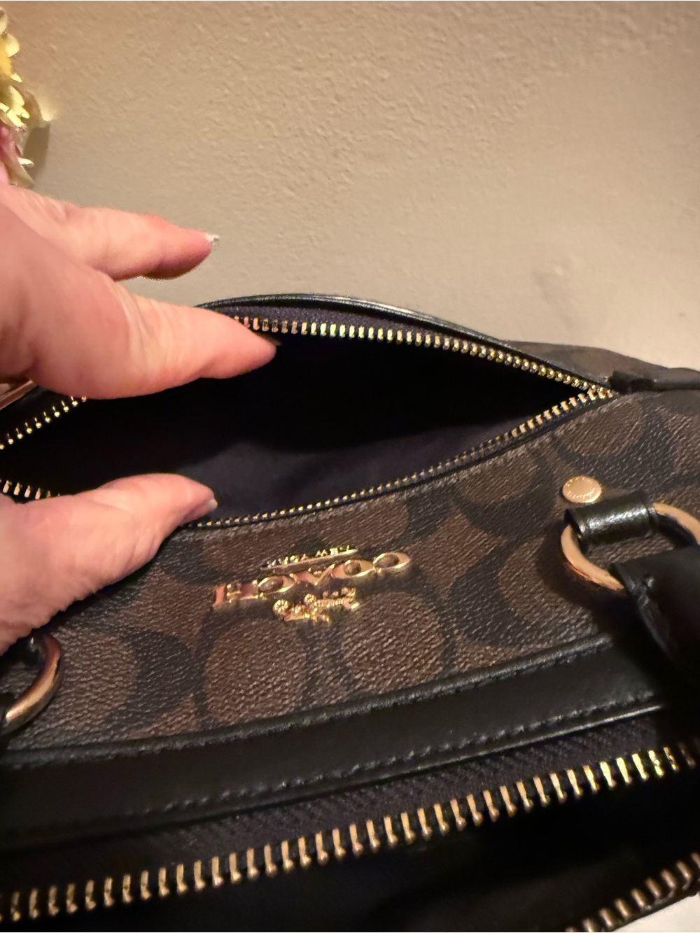 COACH Authentic Rowan Satchel F83607 Like New - Picture 12 of 12